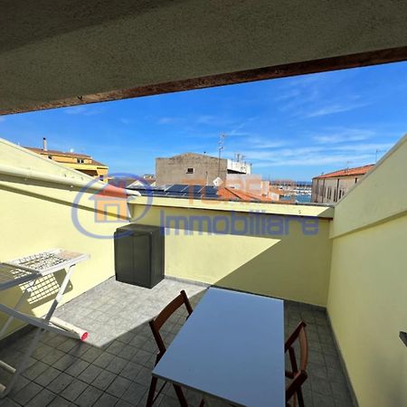 Ferienwohnung La Mansarda Di Via Galilei Porto Torres Exterior foto
